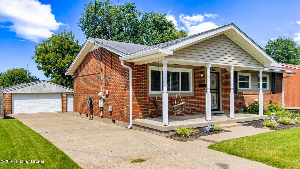 Photo of 9806 West Ave, Louisville, KY 40272 (MLS # 1725794)