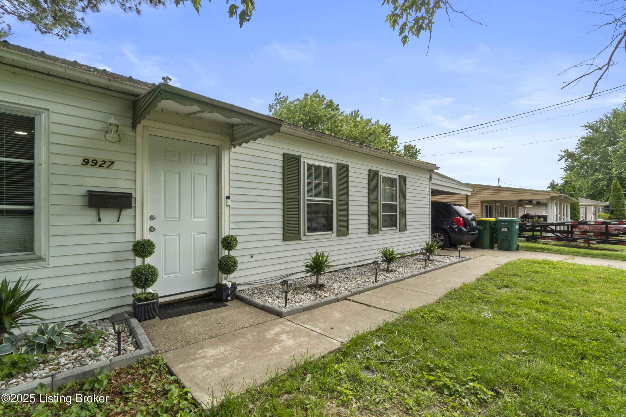 9927 Donerail Way, Louisville, Kentucky image 4