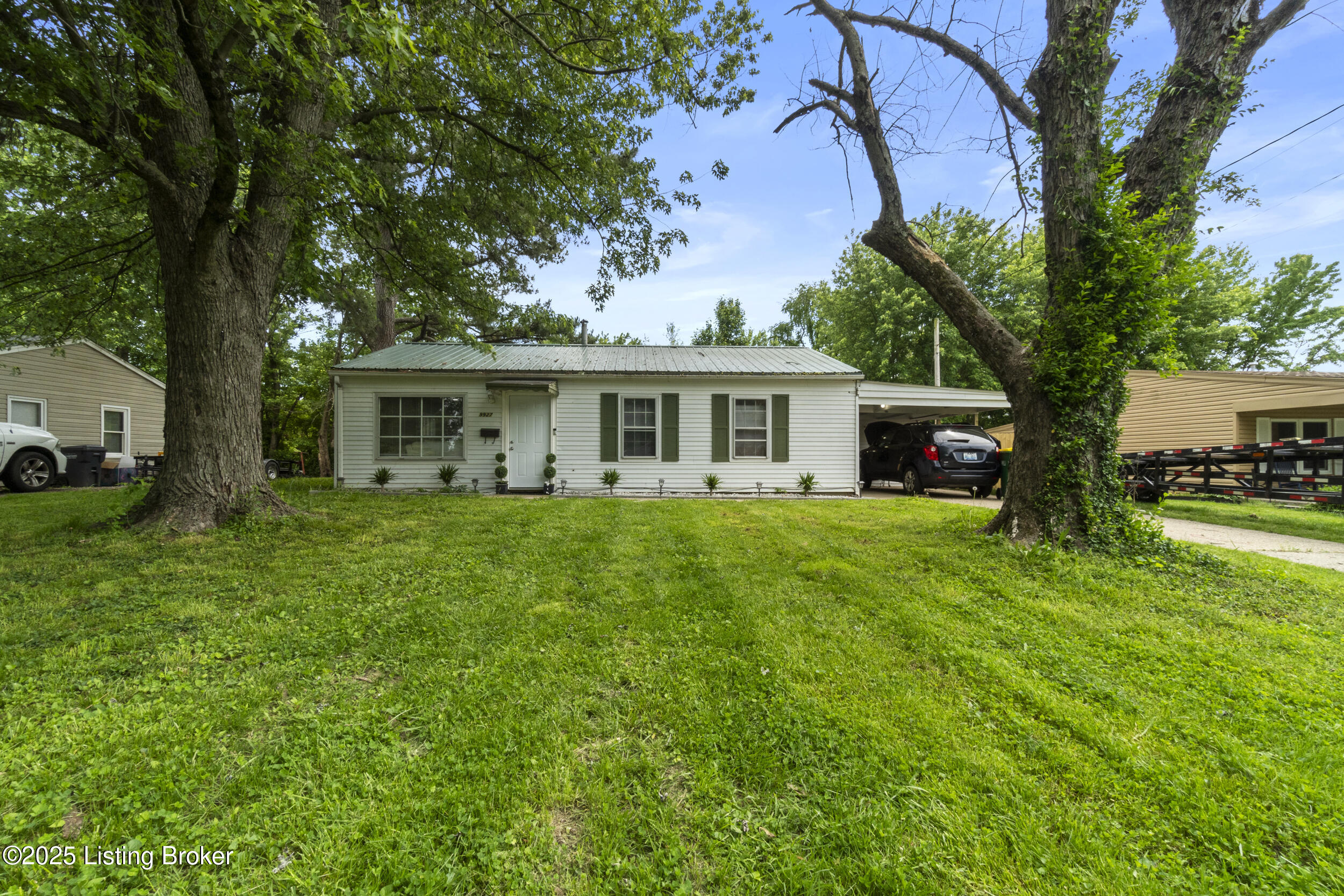 9927 Donerail Way, Louisville, Kentucky image 35