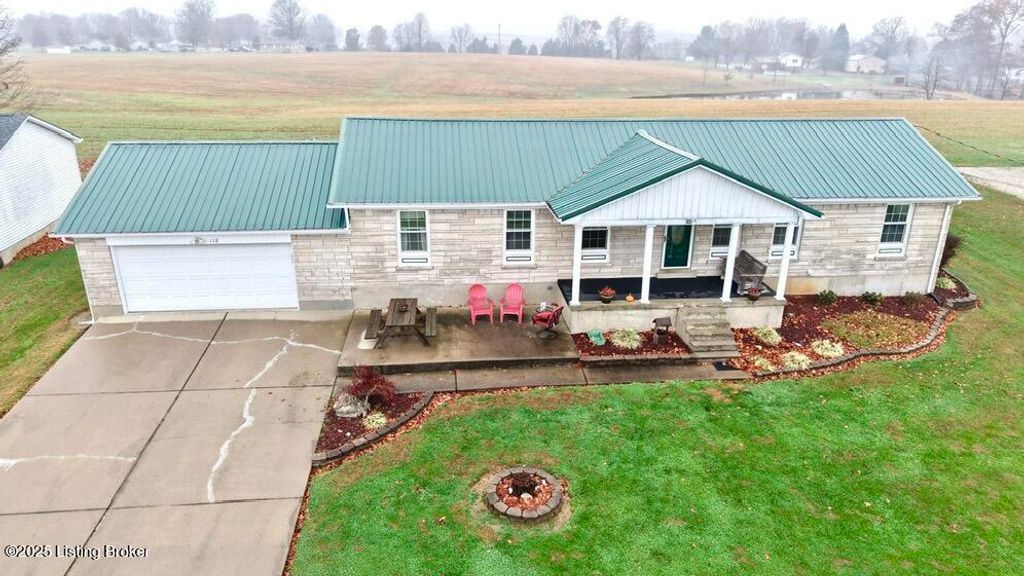 Photo of 110 Allen Lake Rd Rd, Brandenburg, KY 40108 (MLS # 1704178)