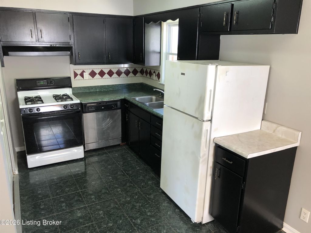 Photo of 1235 Morgan Ave, Louisville, KY 40213 (MLS # 1711764)