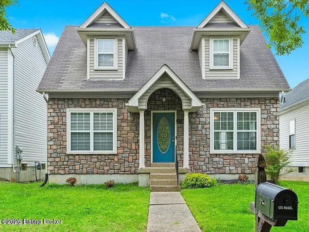 Photo of 1508 Russell Lee Dr, Louisville, KY 40211 (MLS # 1710779)