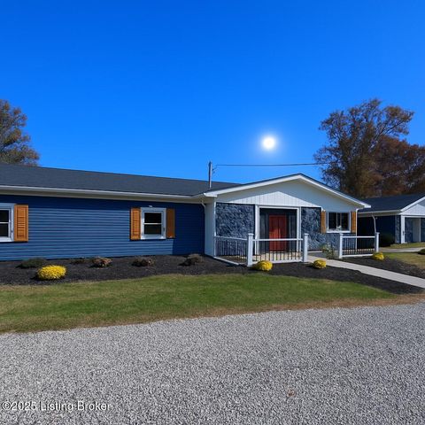 Photo of 4308 Sadie Ln, Louisville, KY 40216 (MLS # 1710177)