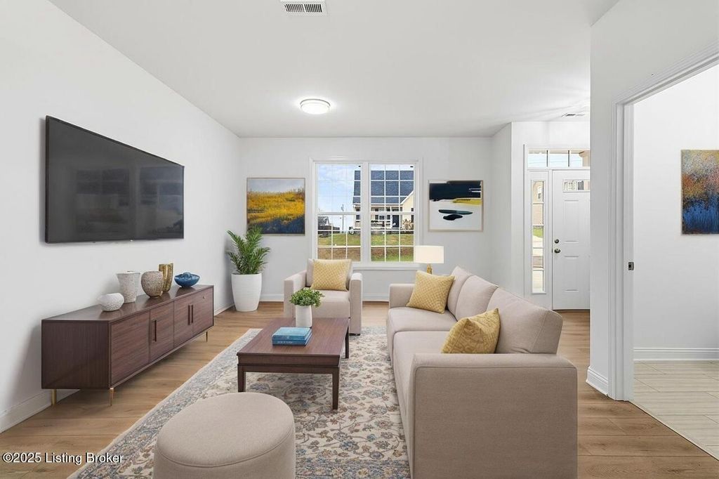 Photo of 116 Danbrook Ct, Radcliff, KY 40160 (MLS # 1704184)