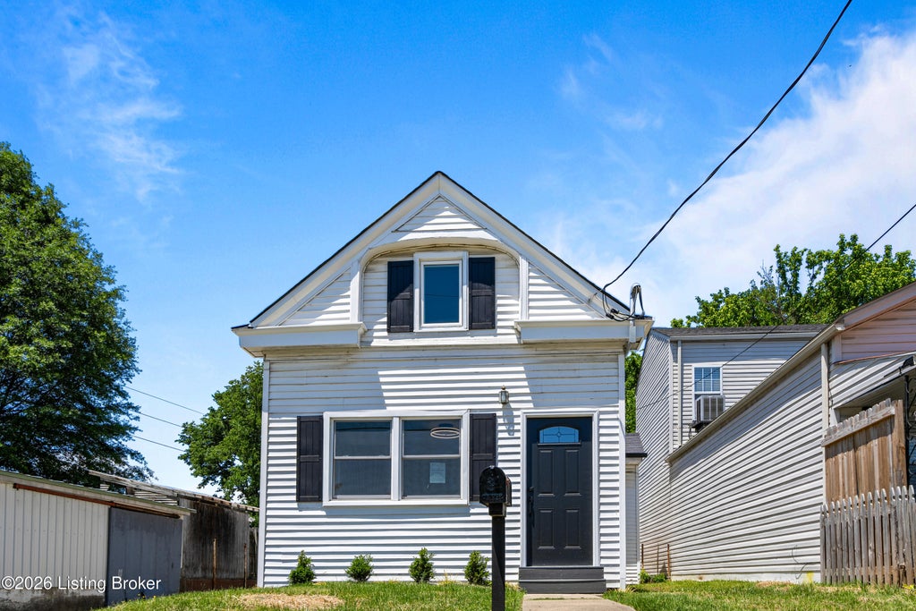 Photo of 1513 Quarry St, Louisville, KY 40206 (MLS # 1717165)
