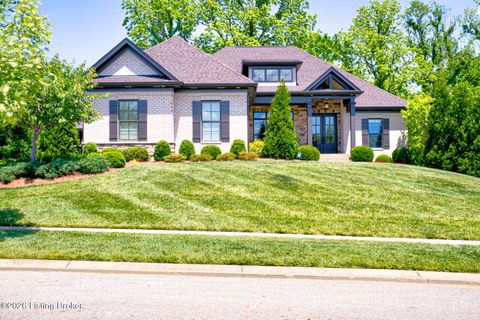 Photo of 4003 Thomas Farm Dr, Louisville, KY 40299 (MLS # 1717066)