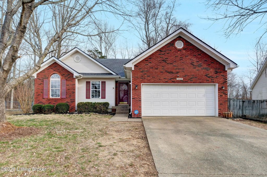Photo of 11113 Brook Bend Ct, Louisville, KY 40229 (MLS # 1710082)
