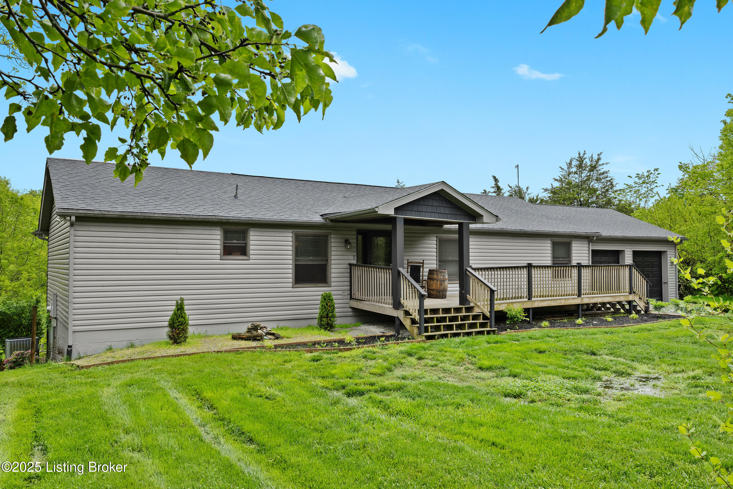 190 Quail Call Ct, Taylorsville, Kentucky image 2