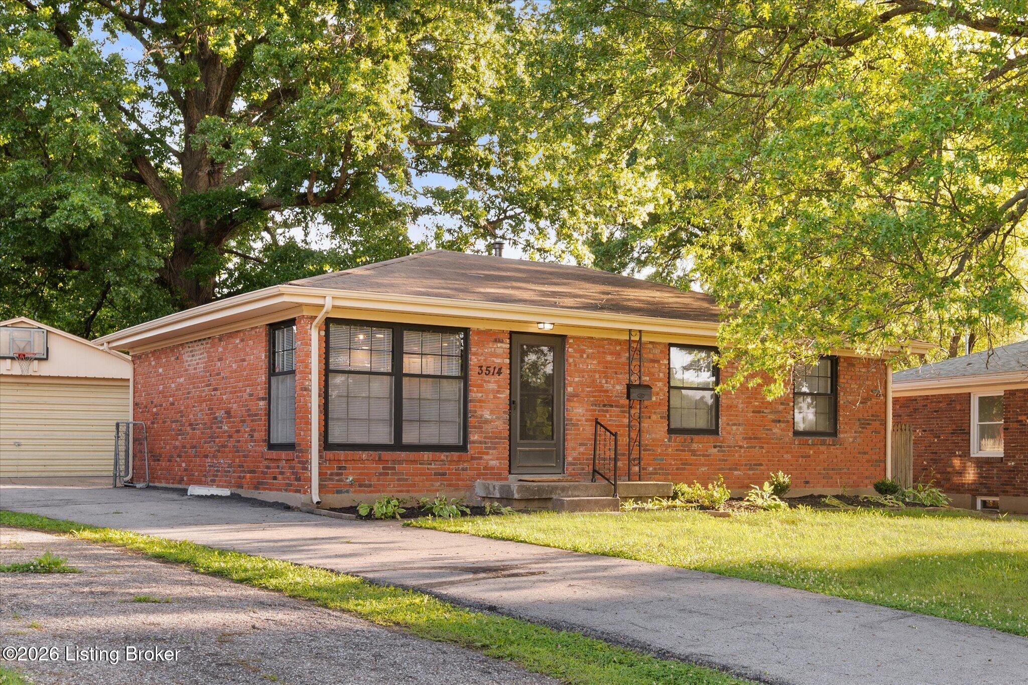 3514 Saint Edwards Dr