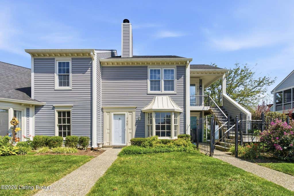 Photo of 700 Yorkwood Pl, Louisville, KY 40223 (MLS # 1727465)