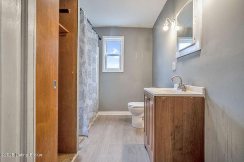 Tiny photo for 427 1/2 N 28th St, Louisville, KY 40212 (MLS # 1700040)