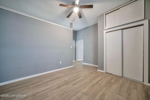 Tiny photo for 427 1/2 N 28th St, Louisville, KY 40212 (MLS # 1700040)