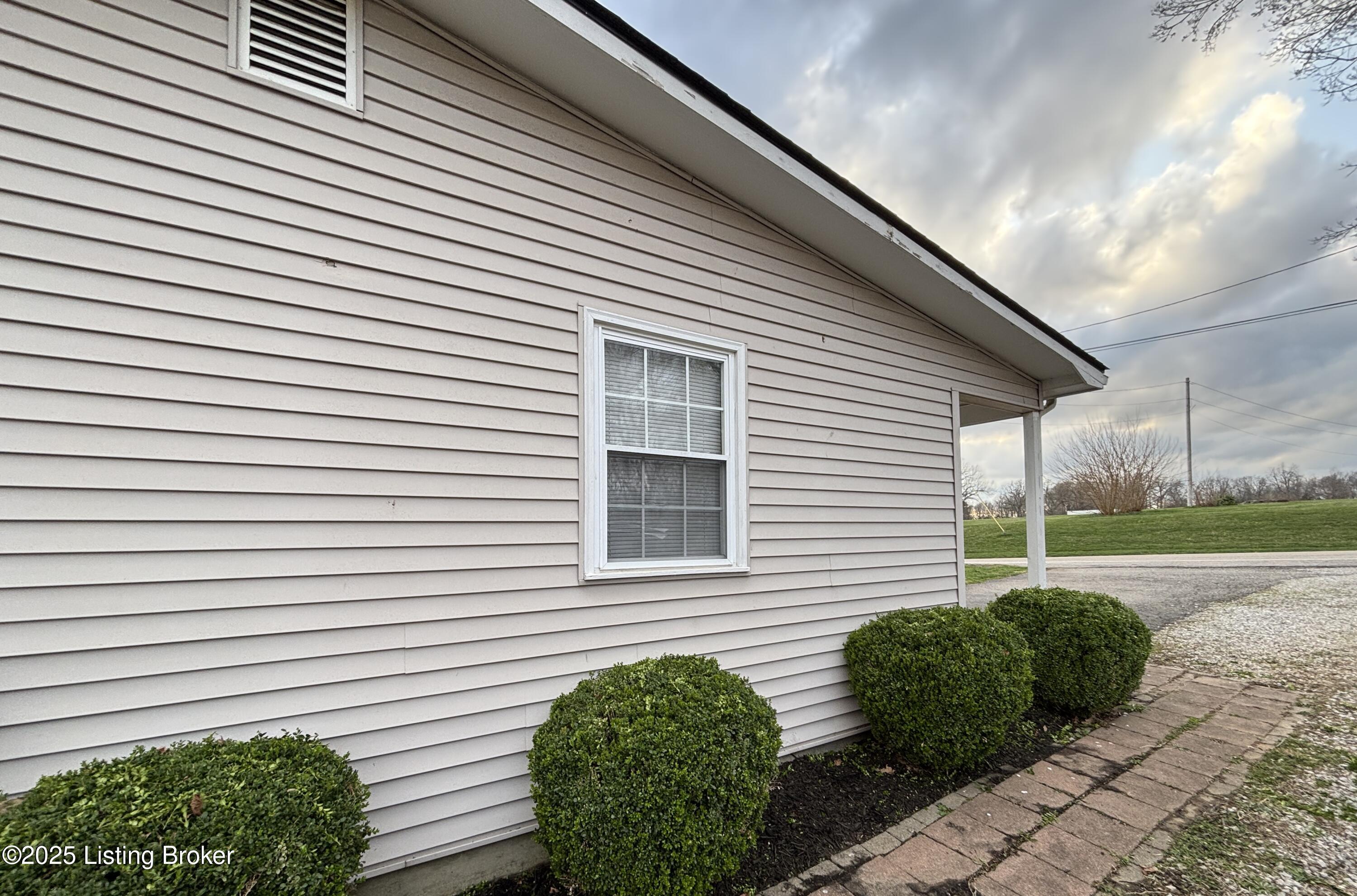4550 Garrett Rd, Brandenburg, Kentucky image 6
