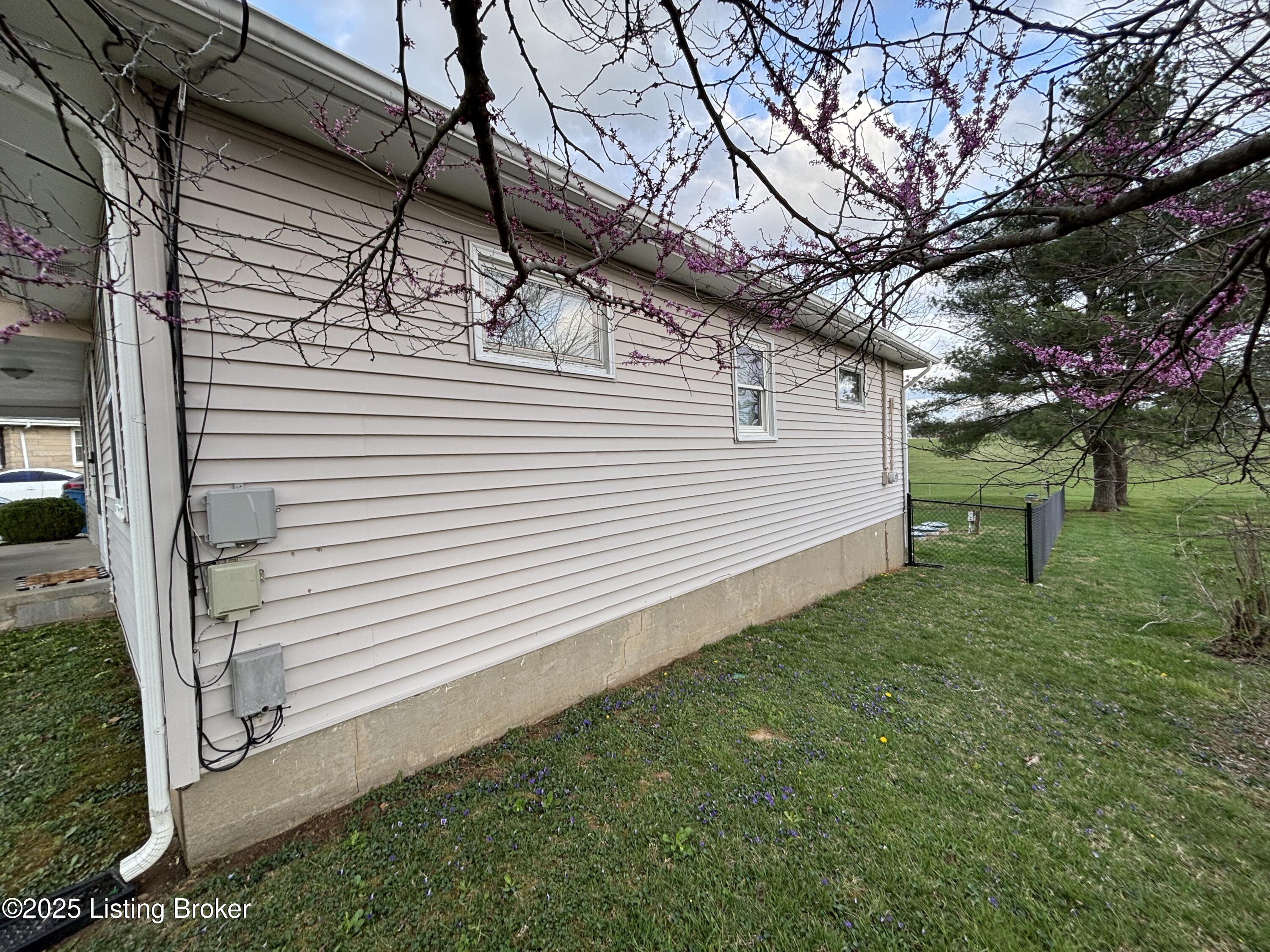 4550 Garrett Rd, Brandenburg, Kentucky image 8