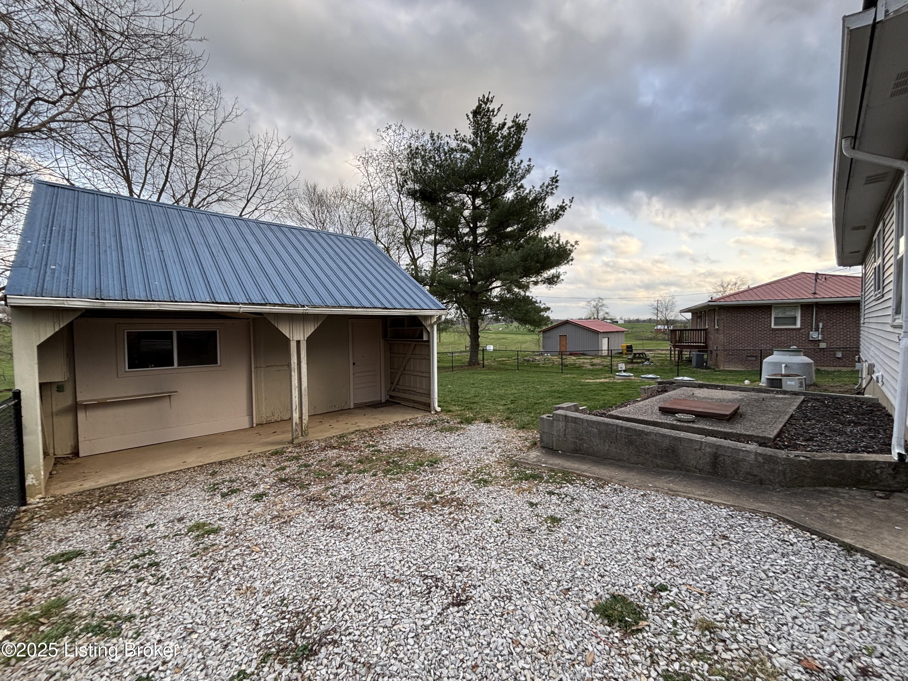 4550 Garrett Rd, Brandenburg, Kentucky image 4
