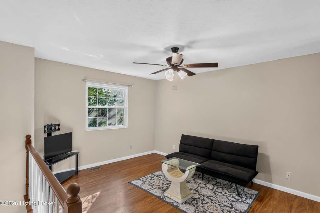 Photo of 4601 Logby Pl, Louisville, KY 40272 (MLS # 1720537)