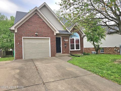 Photo of 203 Woodfield Cir, Shelbyville, KY 40065 (MLS # 1715785)