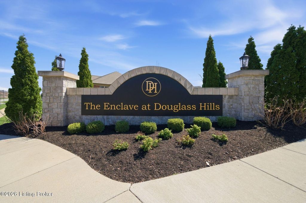 Photo of 1276 Coolhouse Way, Louisville, KY 40223 (MLS # 1716597)
