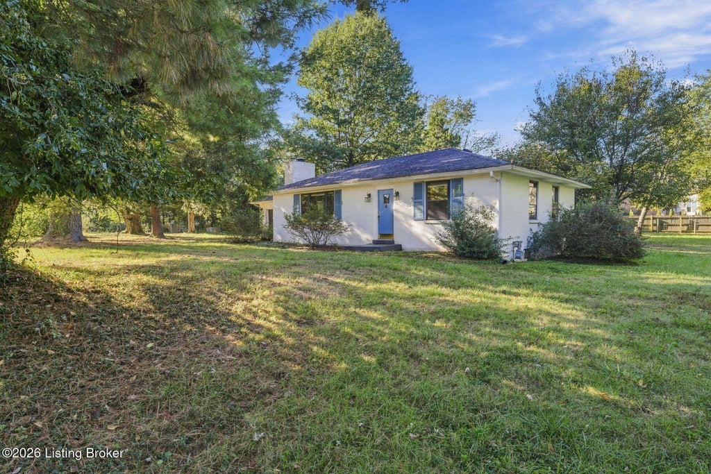 Photo of 4410 Old Springdale Rd, Louisville, KY 40241 (MLS # 1732783)