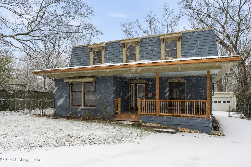 Photo of 519 Magnolia Ave, Shelbyville, KY 40065 (MLS # 1707659)