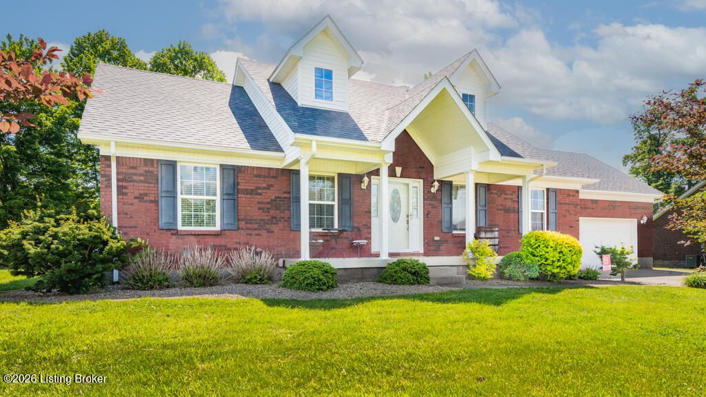 Photo of 107 Nashville Dr, Coxs Creek, KY 40013 (MLS # 1716951)