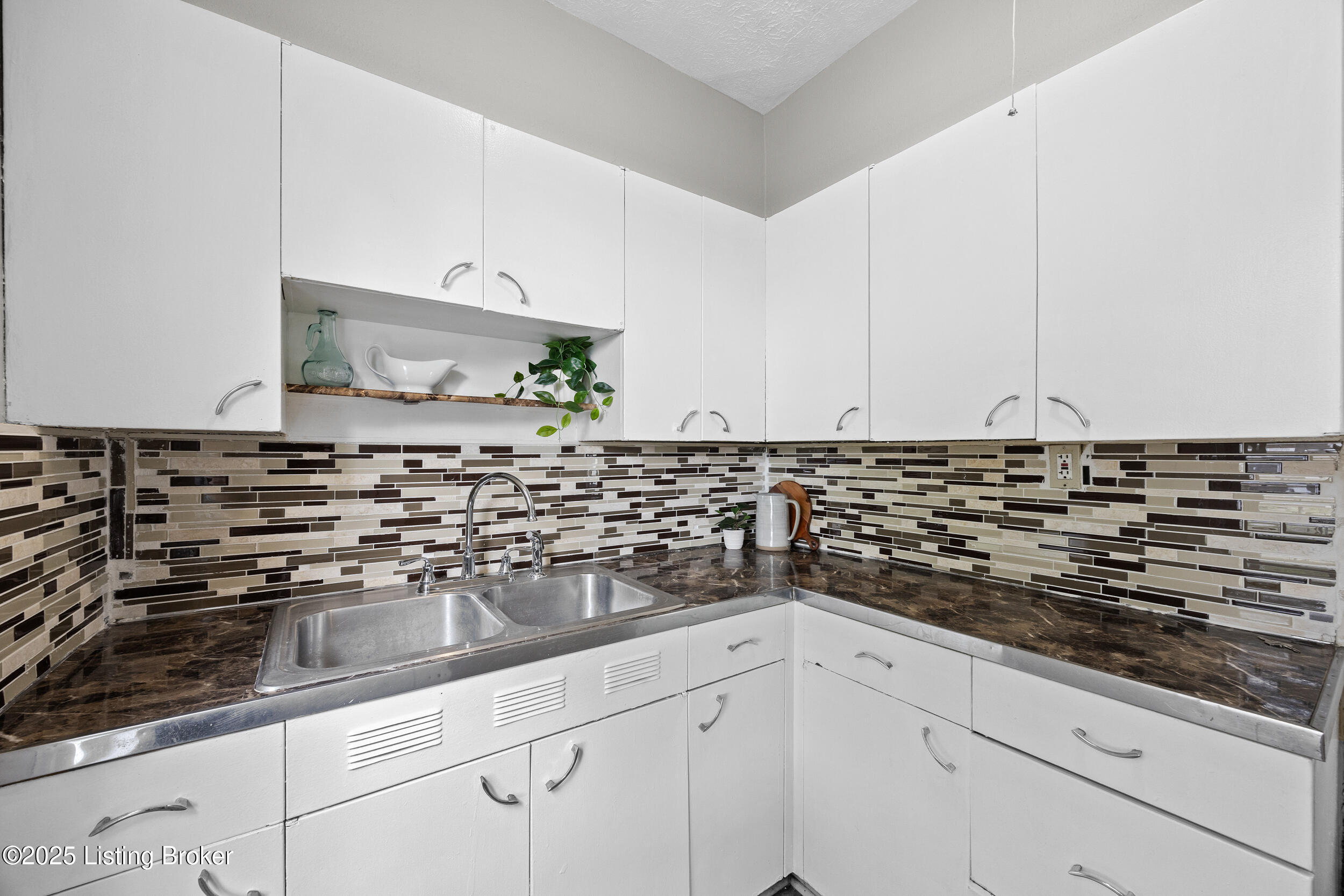 712 M St, Louisville, Kentucky image 15