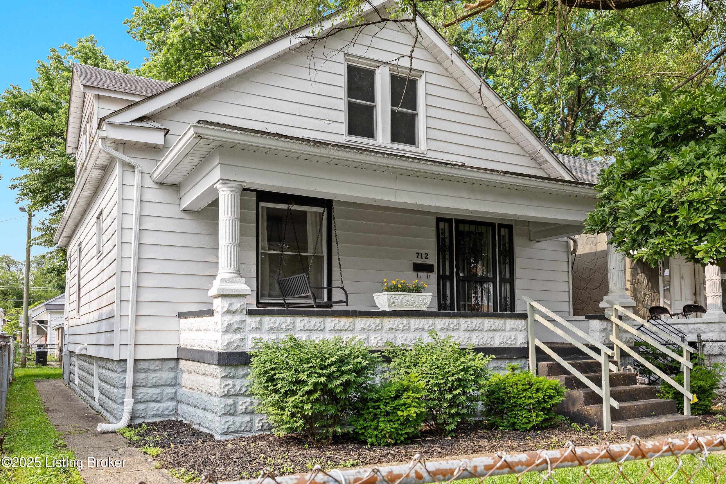 712 M St, Louisville, Kentucky image 1