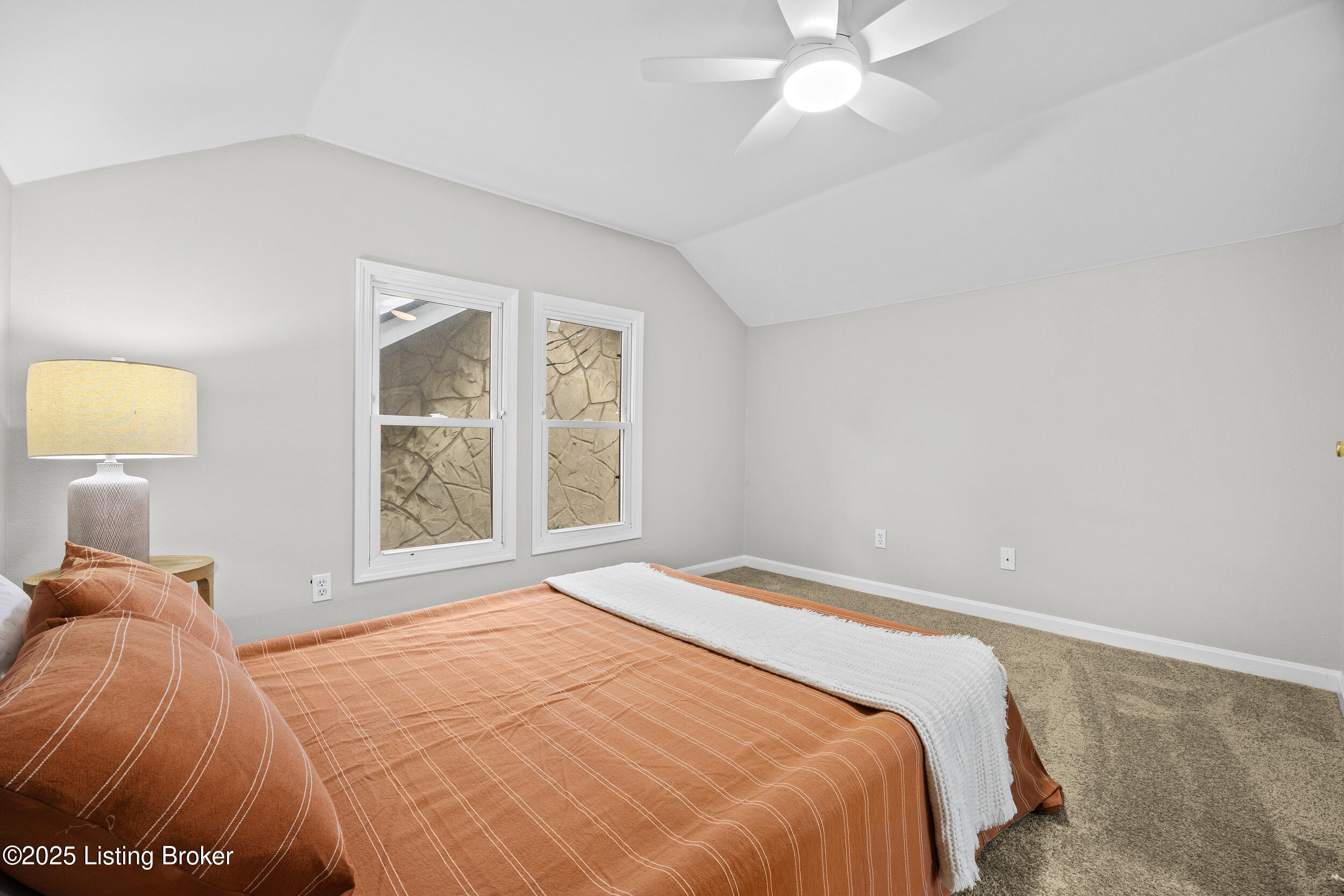 712 M St, Louisville, Kentucky image 32