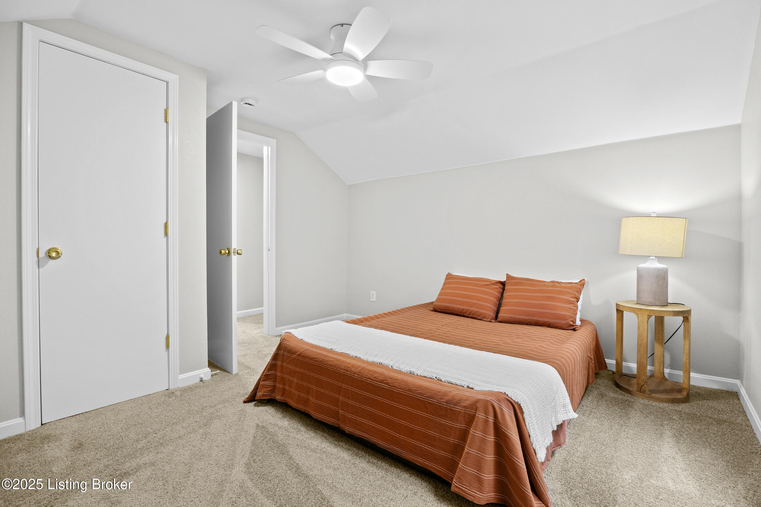 712 M St, Louisville, Kentucky image 33