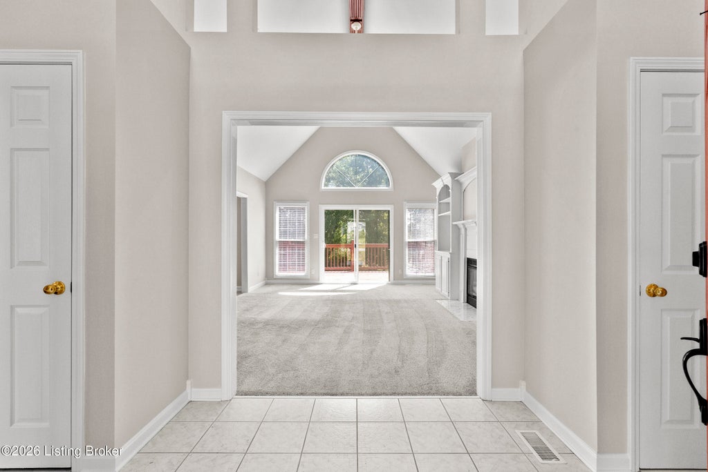 Photo of 4402 Abbott Grove Dr, Crestwood, KY 40014 (MLS # 1728727)