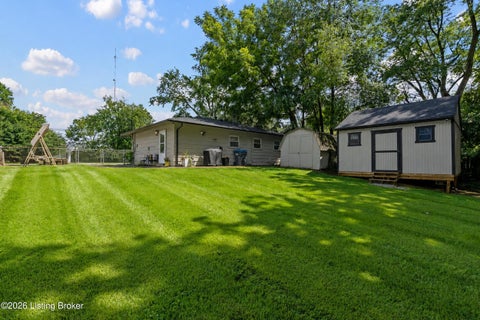 Tiny photo for 9923 Appollo Lane LN, Louisville, KY 40272 (MLS # 1729388)