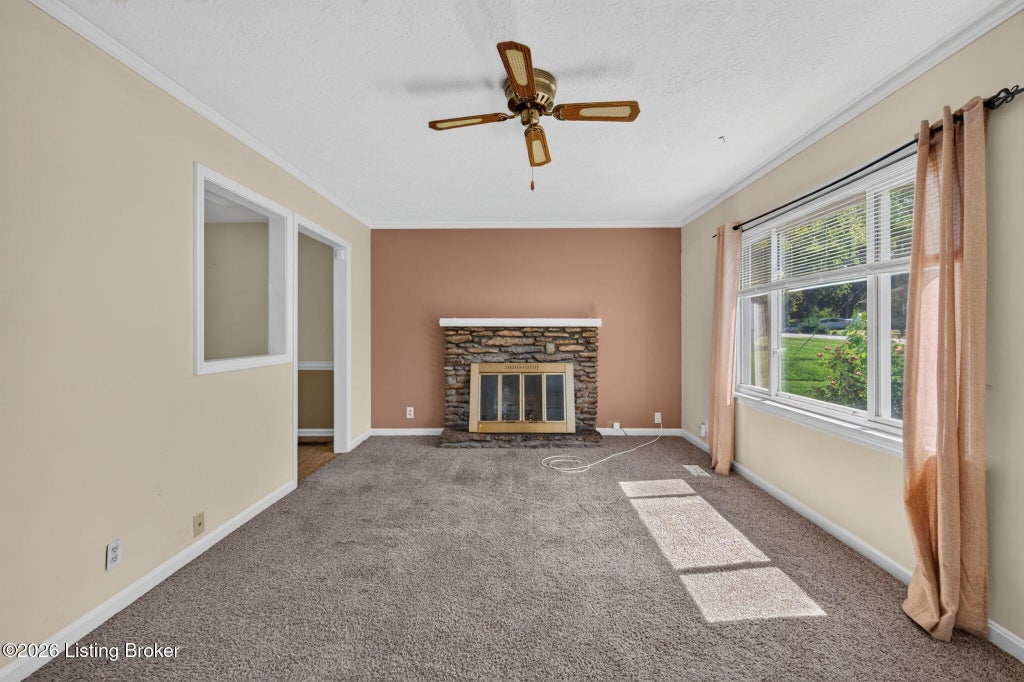 Photo of 6705 Robin Rd, Crestwood, KY 40014 (MLS # 1731772)