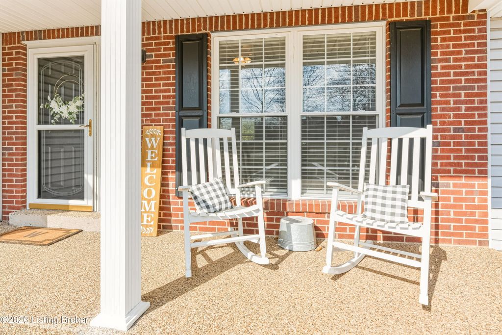 Photo of 70 Strawberry Cir, Brandenburg, KY 40108 (MLS # 1710881)