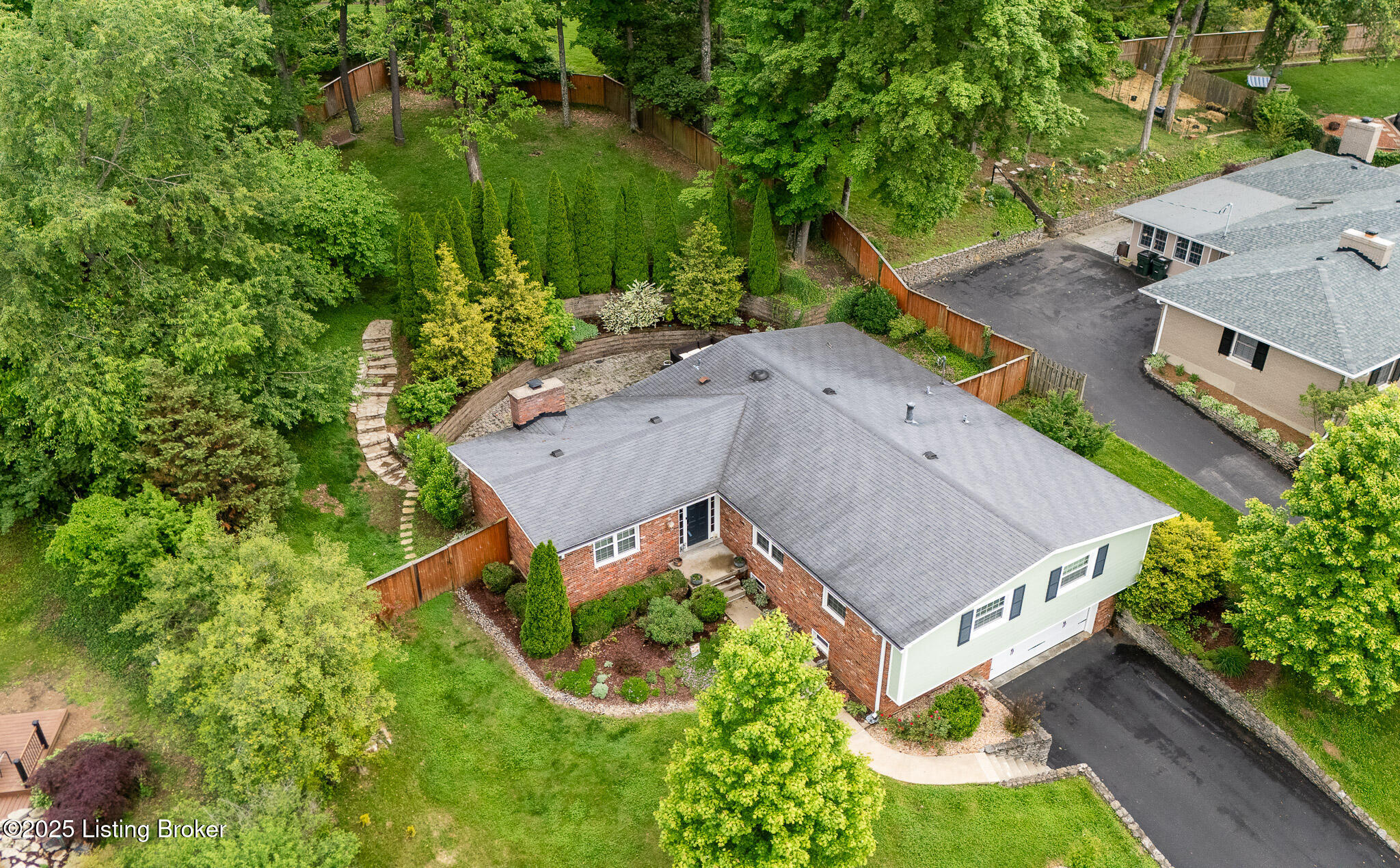 221 Choctaw Rd, Louisville, Pennsylvania image 7