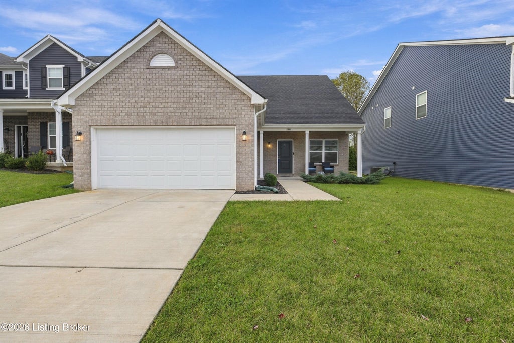 Photo of 8811 Warbler Branch Way, Louisville, KY 40229 (MLS # 1732245)