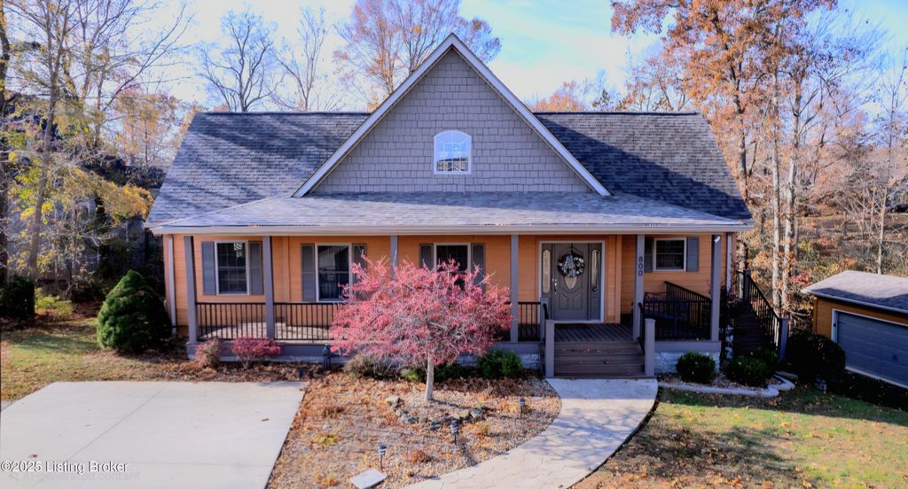 Photo of 800 Patriots Landing Ln, Falls Of Rough, KY 40119 (MLS # 1703482)