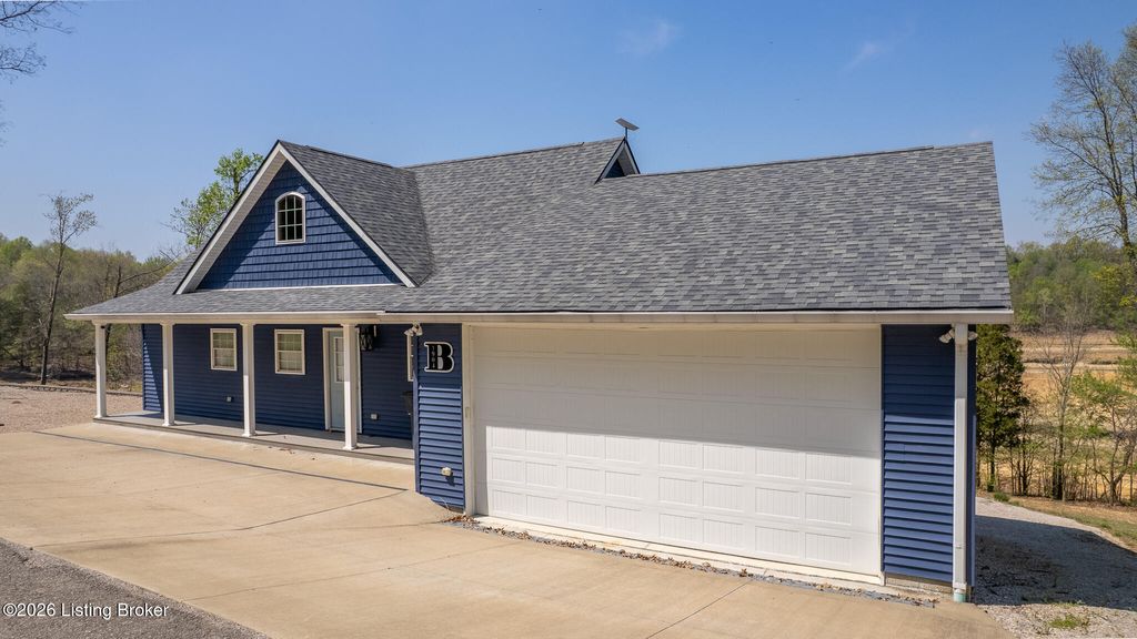 Photo of 1904 Patriot Shores Ln, Westview, KY 40178 (MLS # 1714225)