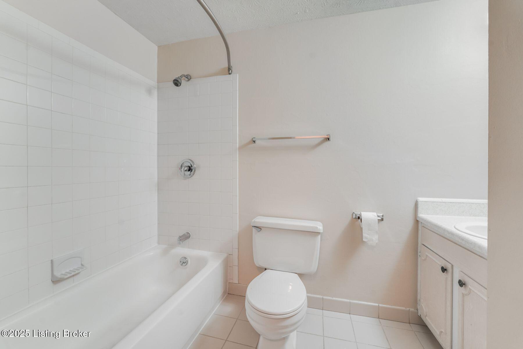 6815 N Jumper Ct, Louisville, Pennsylvania image 19