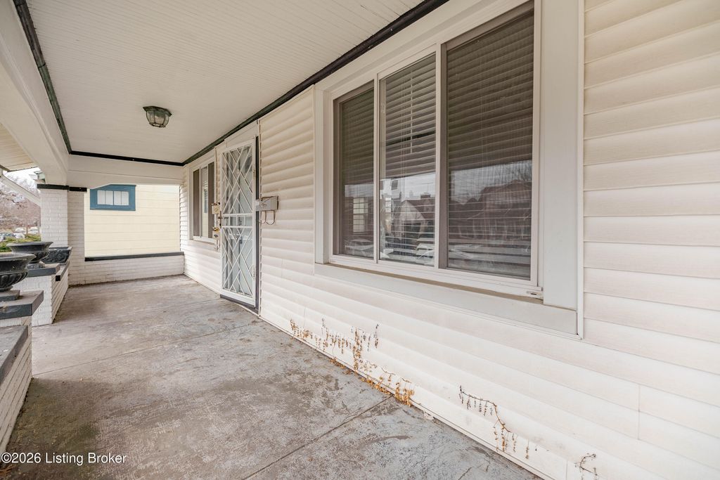 Photo of 120 N 42nd St, Louisville, KY 40212 (MLS # 1710910)