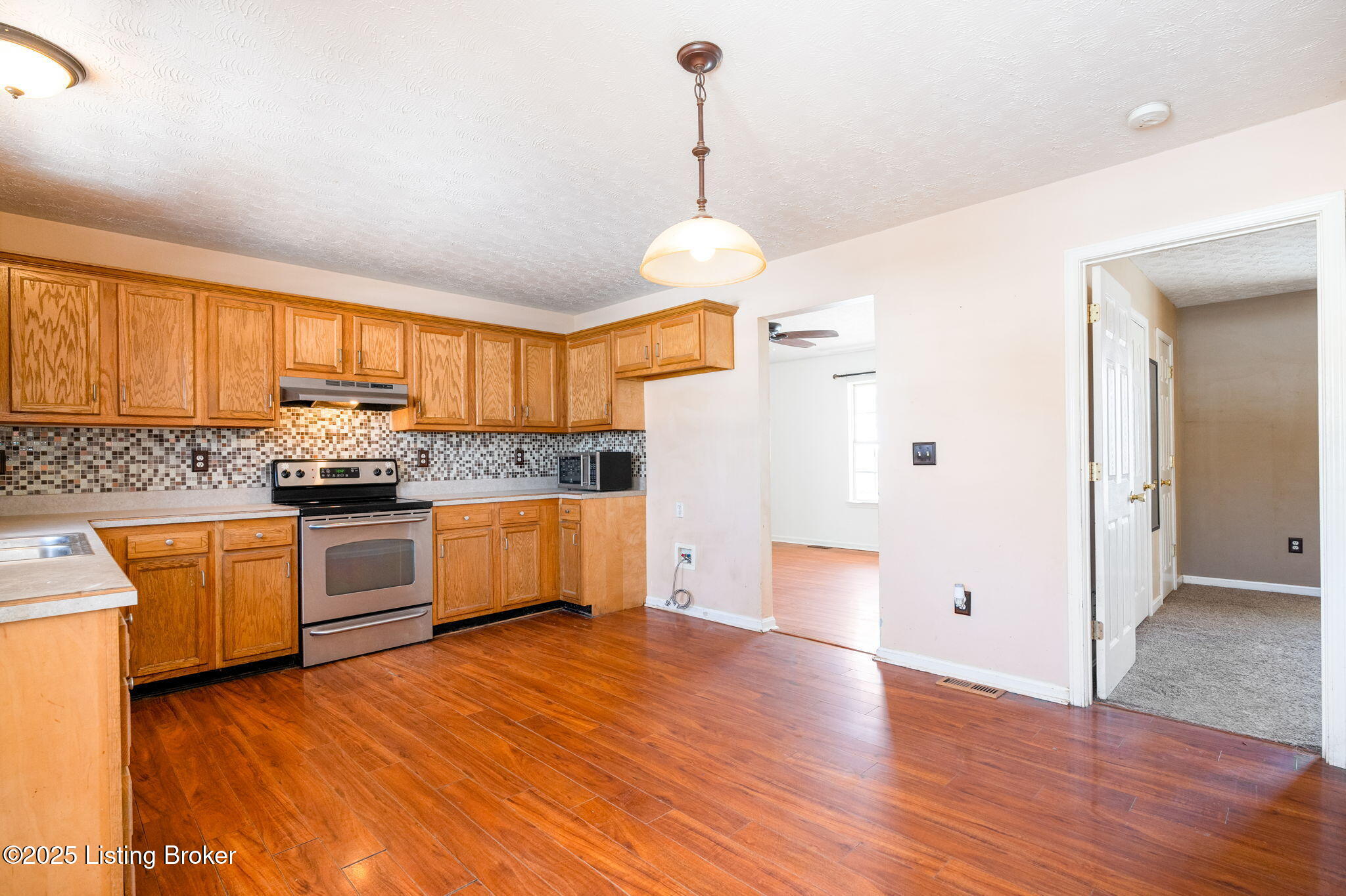 452 W Blue Lick Rd, Shepherdsville, Kentucky image 10