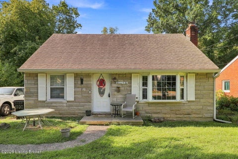 Homes For Sale - 1102 Oneida Ave<br/> Louisville, KY 40214