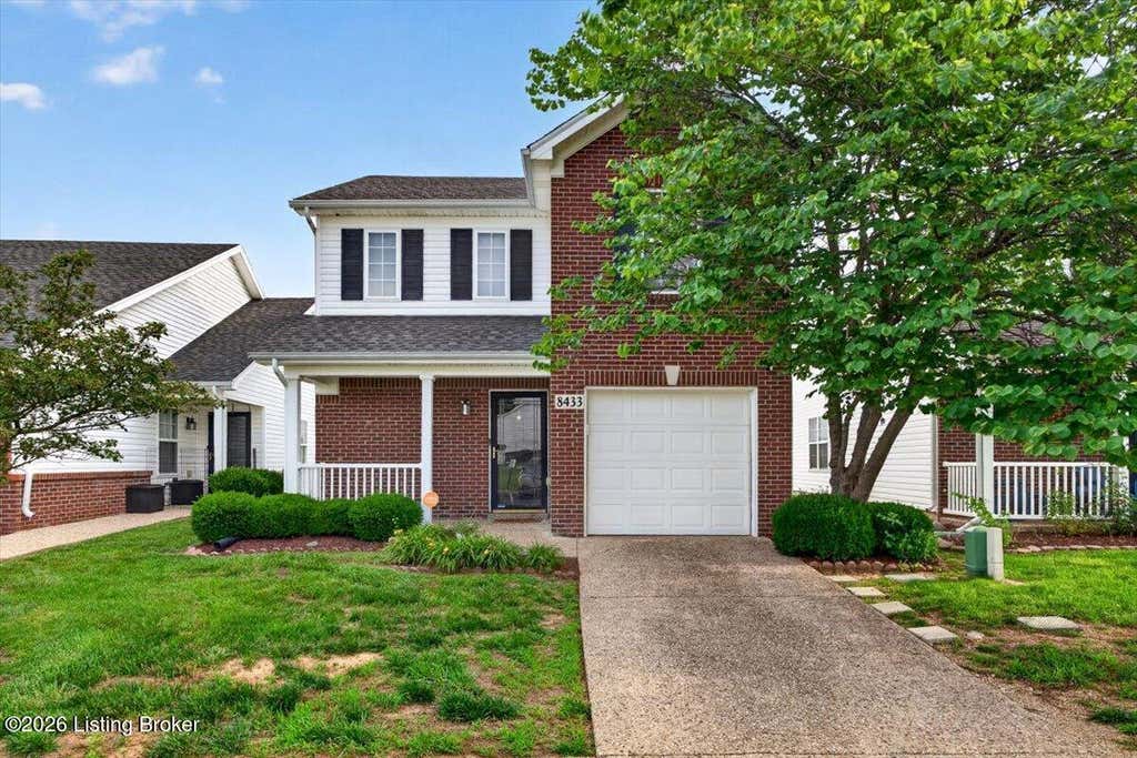 Photo of 8433 Arbor Meadow Way, Louisville, KY 40228 (MLS # 1719296)