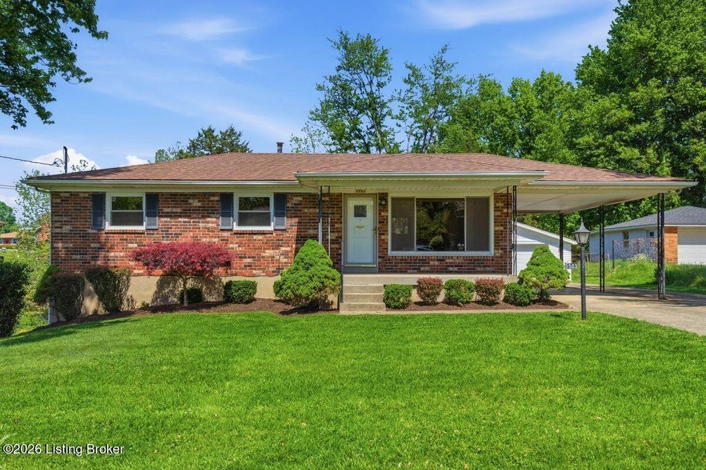 Photo of 5503 Beth Rd, Louisville, KY 40219 (MLS # 1707657)