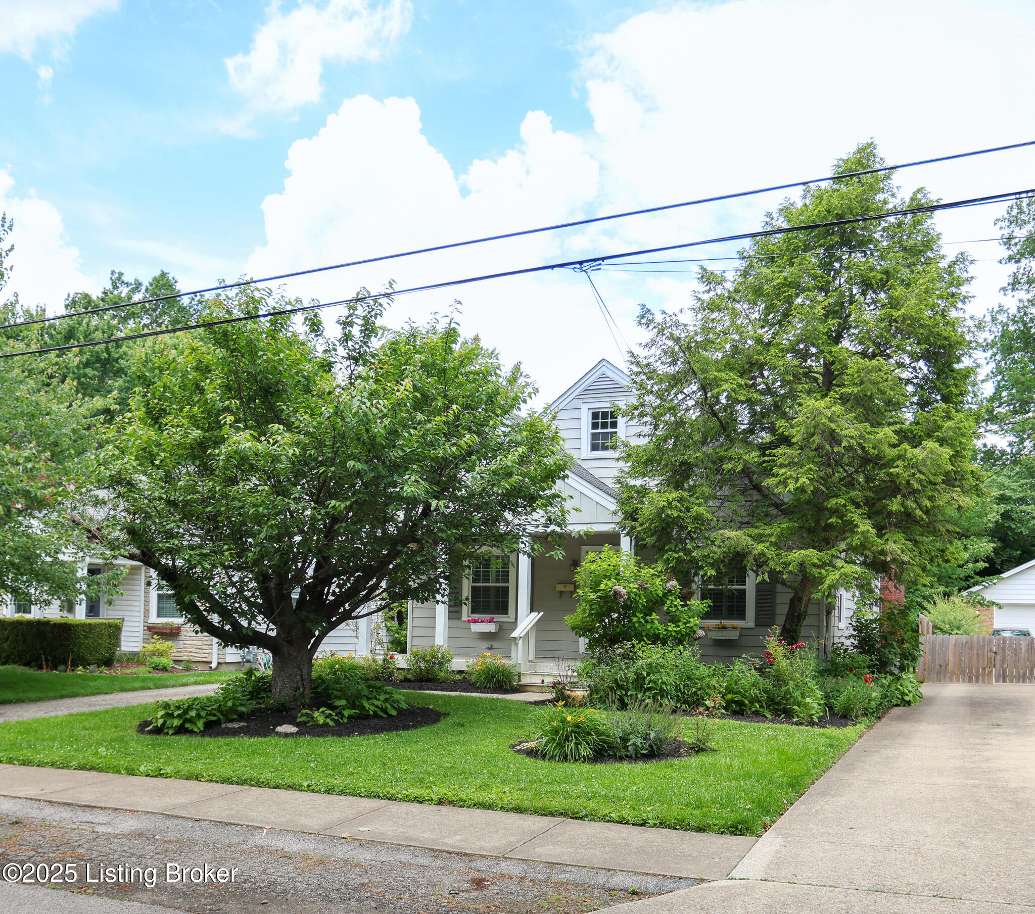 3521 Warner Ave, Louisville, Kentucky image 2