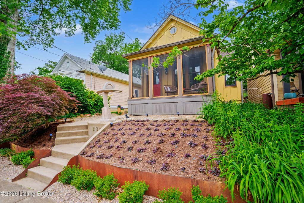 Photo of 230 S Hite Ave, Louisville, KY 40206 (MLS # 1722193)