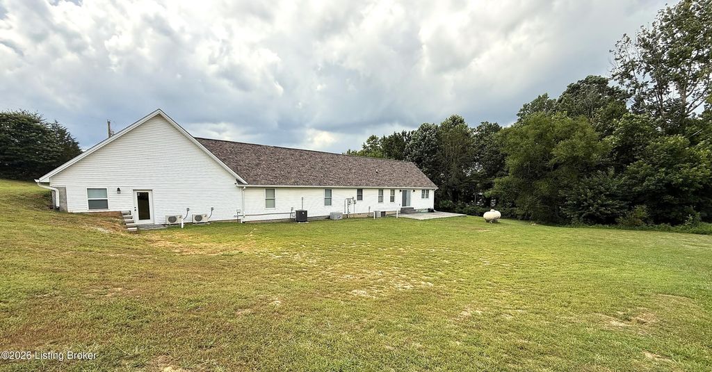 Photo of 260 Broad Ford Rd, Clarkson, KY 42726 (MLS # 1713570)