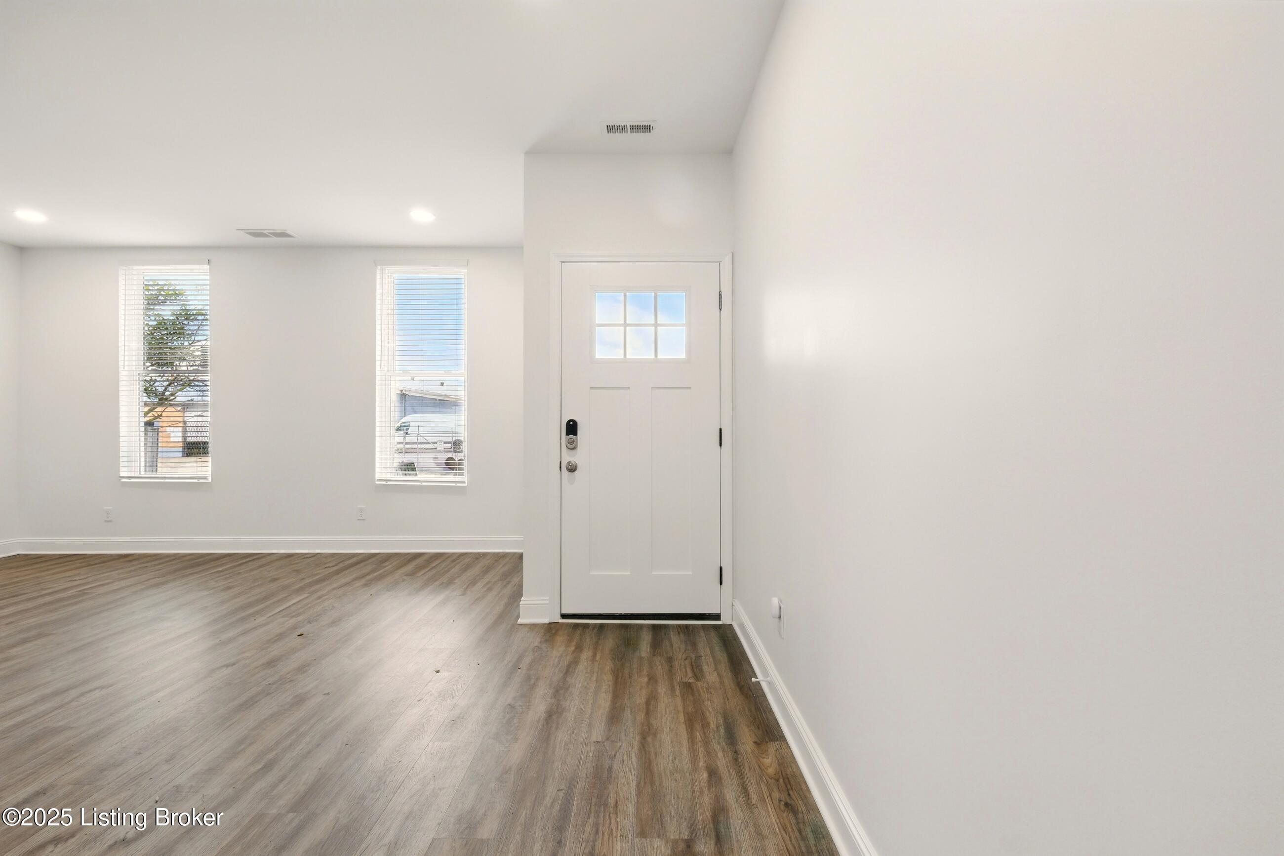 923 S Preston St, Louisville, Kentucky image 4