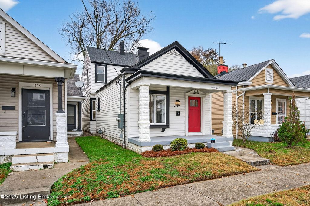 Photo of 1111 E Burnett Ave, Louisville, KY 40217 (MLS # 1704138)