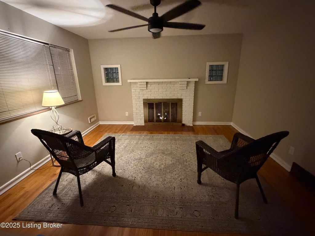 Photo of 8318 Smithton Rd, Louisville, KY 40219 (MLS # 1705347)