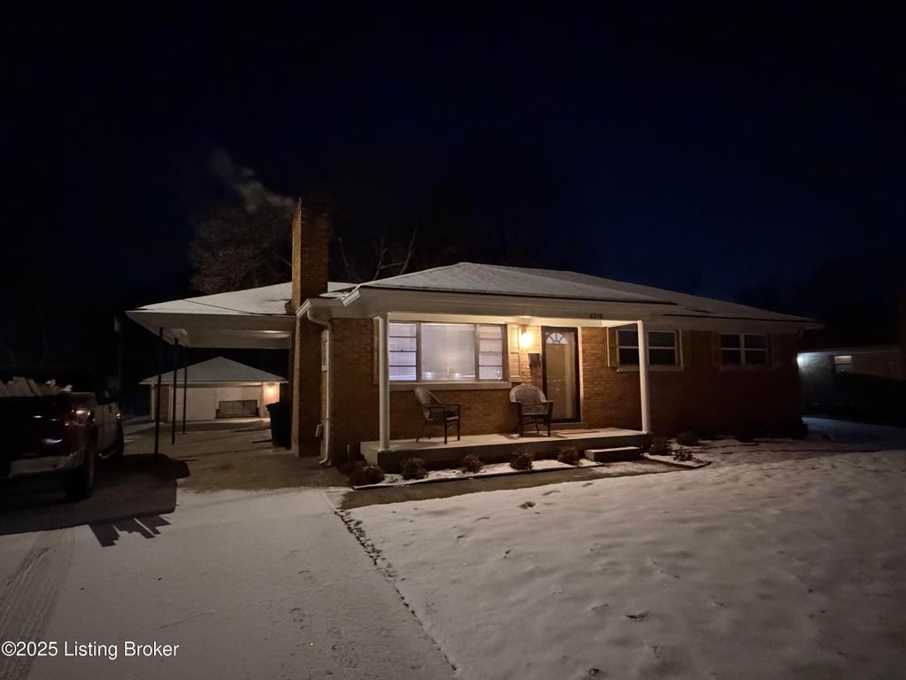 Photo of 8318 Smithton Rd, Louisville, KY 40219 (MLS # 1705347)